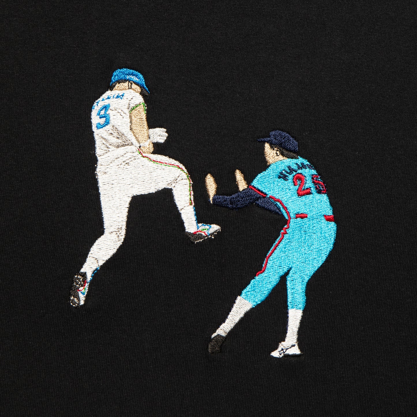 APPLEBUM×TAMANIWA："HIP ATTACK" T-SHIRT