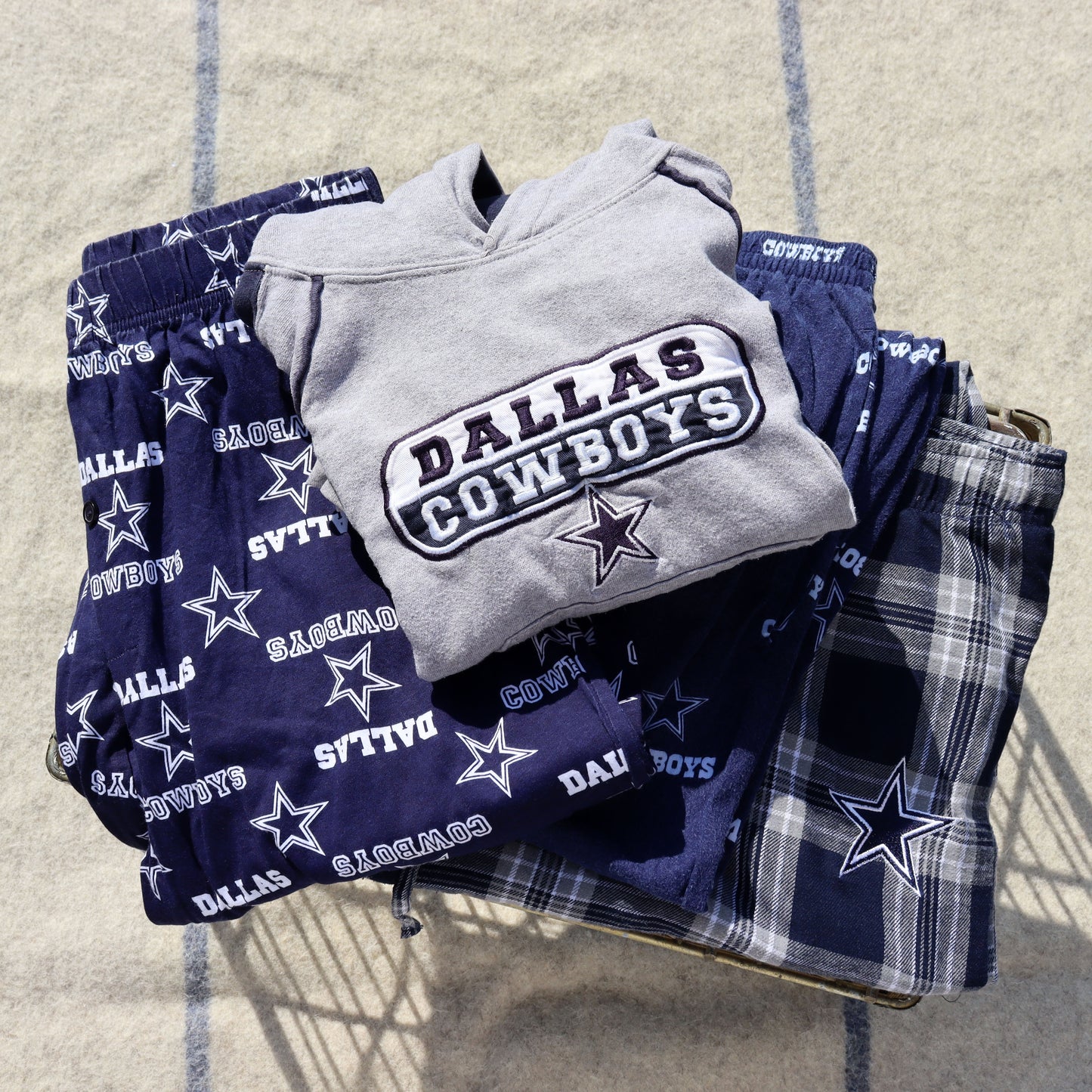 used : NFL Cowboys Check Pajama PT