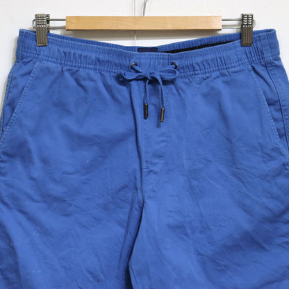 used :(GAP) Cotton Short