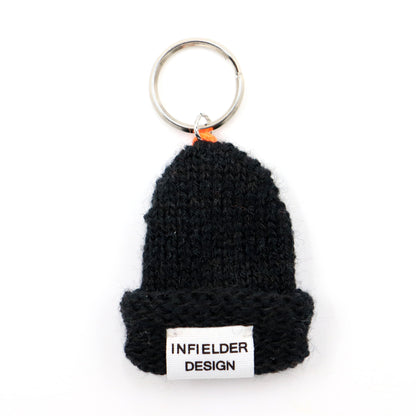 INFIELDER DESIGN : AC-132 ALPHABET KNIT KEYRING