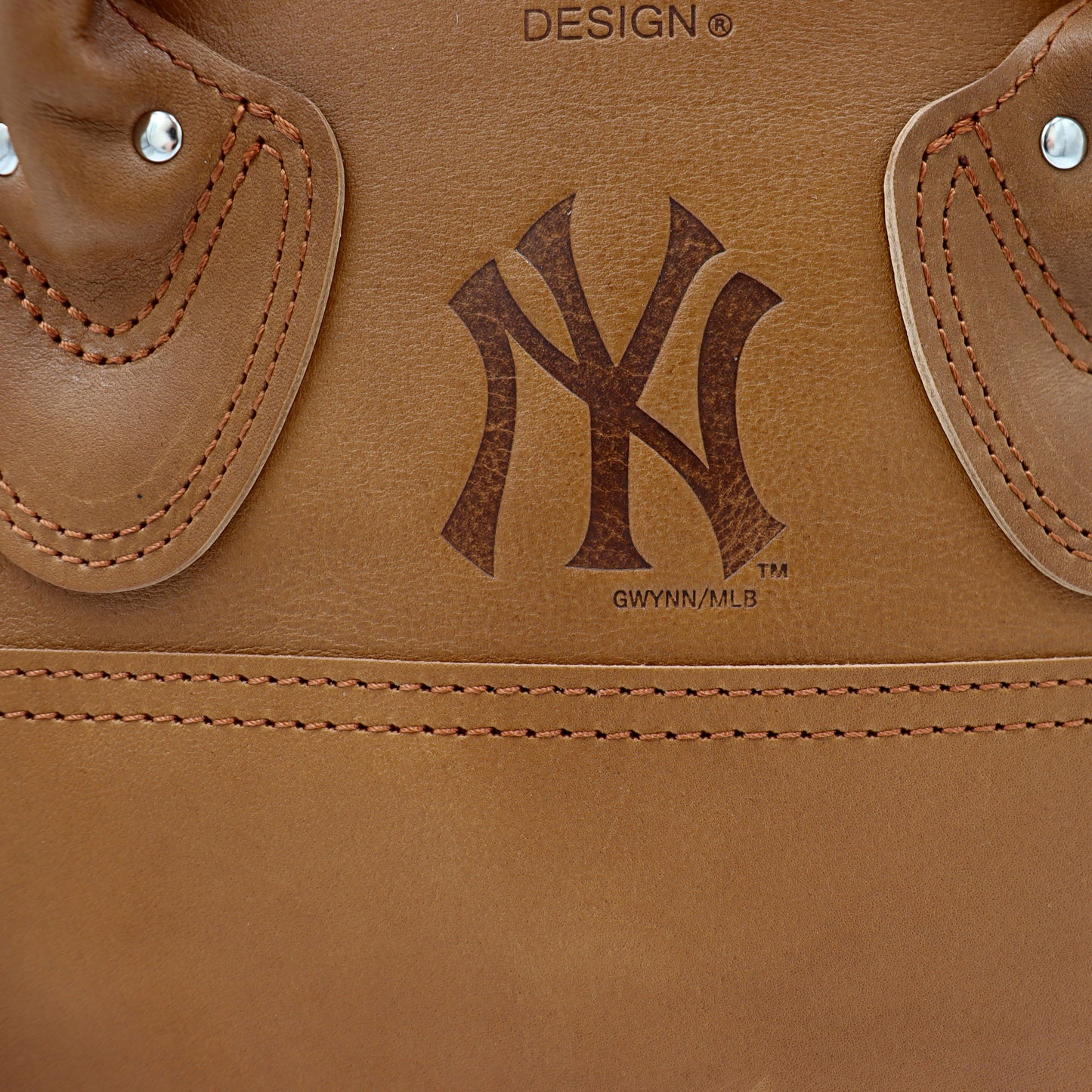 INFIELDER DESIGN×MLB:MLB-215 MLB LEATHER MINI TOTE