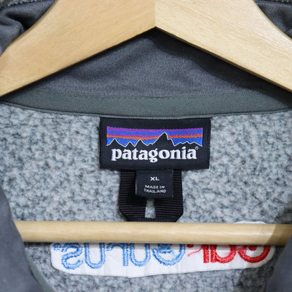 used : (Patagonia) Half Zipp Freece JK